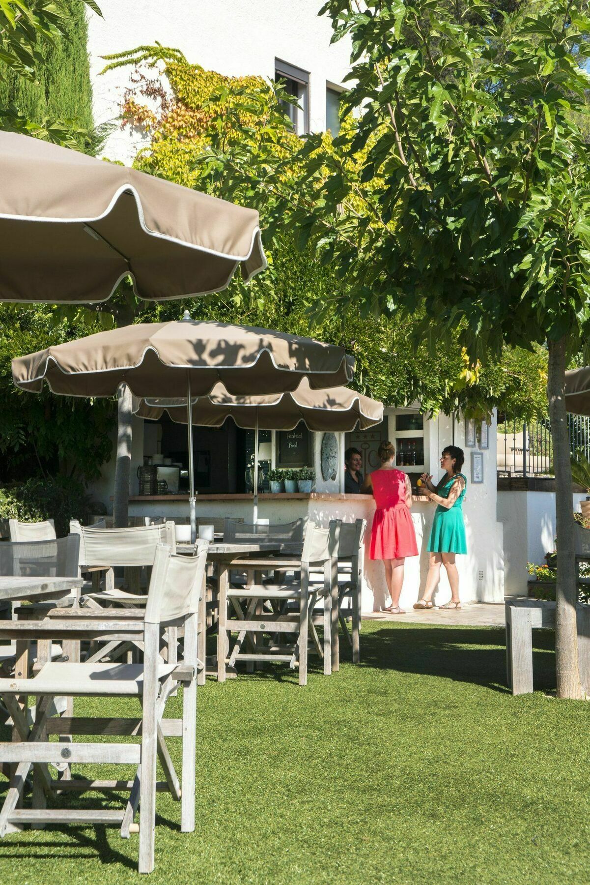 Van Der Valk Hotel Le Catalogne Сент-Егюльф Екстер'єр фото
